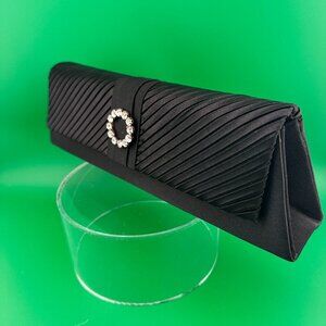 CLUTCH PURSE PLEATED SATIN EVENING BAG WITH A RHINESTONE CLASP CLOSURE